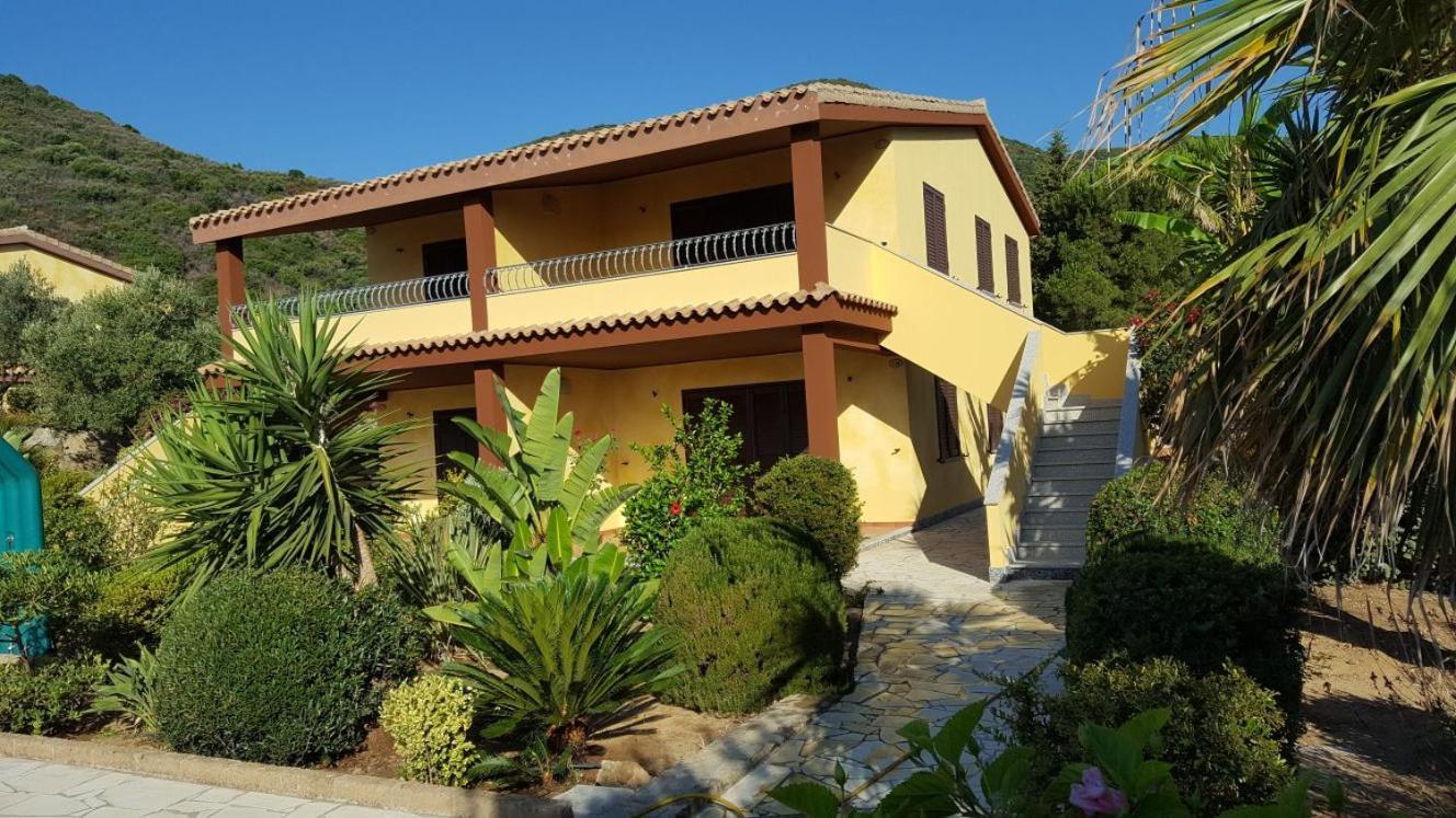 Appartamento In Splendido E Riservato Villaggio, Marina Di Tertenìa Zewnętrze zdjęcie